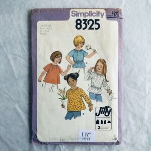 Vintage 70s  Simplicity Easy Pattern 8325 Size 5-6 Child Pullover Blouse UNCUT